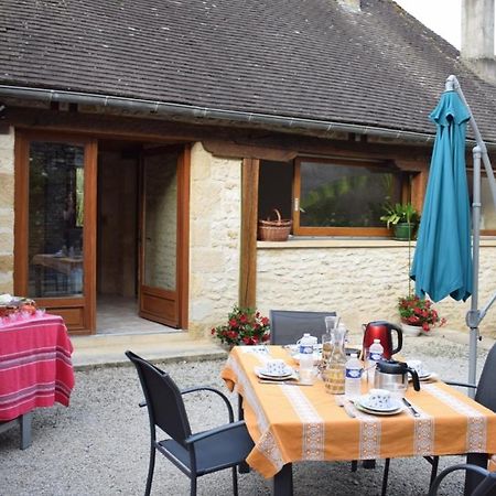 Suite Familiale 2 Chambres Double Auriac-du-Périgord Exterior foto